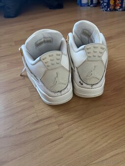 Nike jordan 4 metallic gold - 2