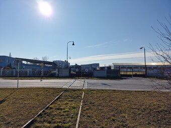 Pozemok v priemyselnej časti mesta Sereď na predaj - 2