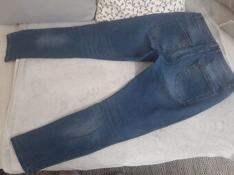 Na predaj pánske rifle veľk. 34, ako nové - 2