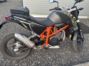 Ktm 690 duke - 2