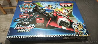 Autodráha labková patrola - 2