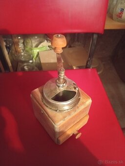 Mlynček na kávu - 2