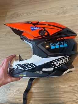 Motocrossová helma Shoei - 2