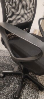 Kancelárske kreslo - 2