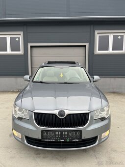 Škoda Superb II Combi 2.0TDI DSG Elegance - 2