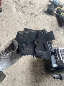 Škrtiaca klapka škoda fabia 1.2 htp - 2