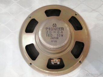 Basovy reproduktor -JVC - 2