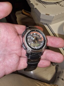 CASIO PRO TREK PRW 5000-1 - 2