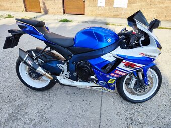 Suzuki GSX R 600 - 2