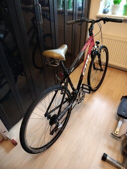 Treckingový dámsky bicykel - 2