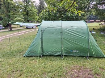 Stan HUSKY BOLEAN 4 - 2