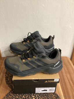 Predám nové pánske topánky Adidas terrex skychaser AX5 GTX - 2