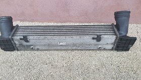 Predám diely bmw 90 - 2