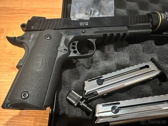 Pištoľ 1911 - 2