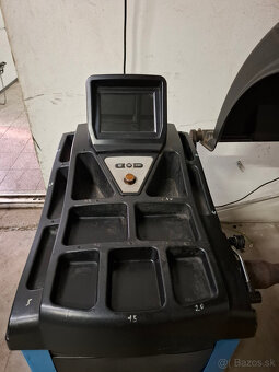 Vyvažovačka STD422 - 2