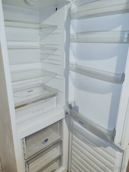 Predám chladničku Whirlpool 187cm - 2