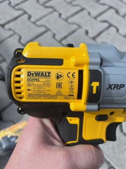 Predám novú Dewalt DCD996P2 - 2