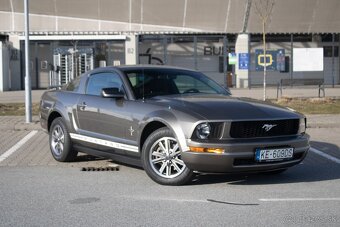 Ford Mustang 155kW (2004) - 2