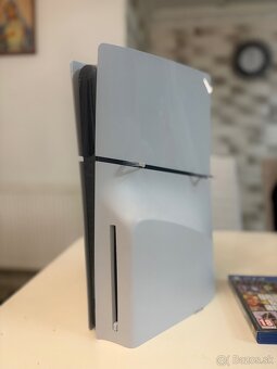 Playstation 5 slim - 2