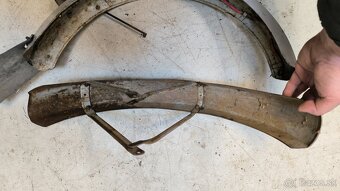 Babeta 207 blatníky - 2