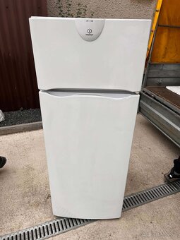 Chladnička Indesit - 2