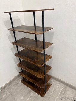 Viacúčelový regál - 2