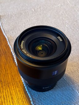 Sony FE - Zeiss Batis 25mm f2 - 2