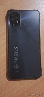 Predám odolný Bison X10 - 2