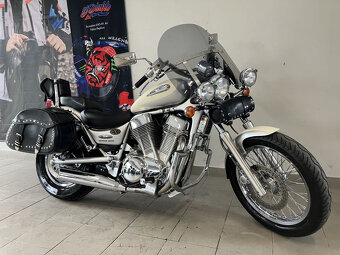 Suzuki Intruder 1400 - 2