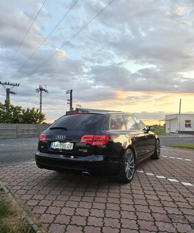 Audi - 2