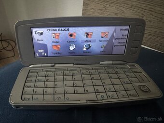 Nokia 9300i - 2