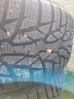 Zimné pneumatiky NOKIAN 195/60 R16 - 2