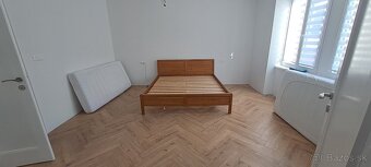 Dubová masívna postel 180x200 - 2