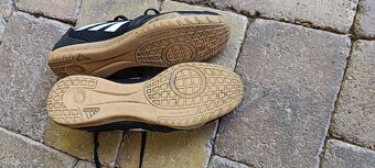 Halové tenisky adidas - 2