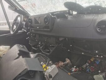 Mercedes sprinter 2.2 cdi , rok 2021 - 2