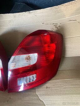 Škoda Fabia 2 Zadné svetla Originál Komplet - 2