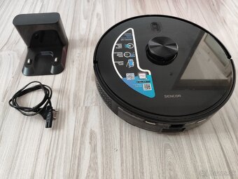 ROBOTICKÝ VYSÁVAČ S MOPOM SENCOR SRV R9120BK - 2