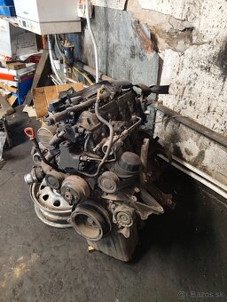 Predám motor z Mercedes-Benz Sprinter 2.2 CDI - 2