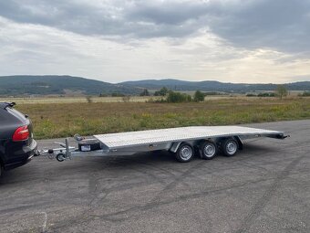 Novy Autoprepravnik 3 nápravy 3500kg - 2