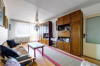 REZERVOVANÝ | 3 izbový byt s loggiou | Severná | Moldava n/B - 2