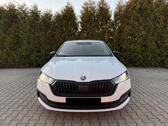 Škoda Octavia Combi 2.0 Elegance Sportline DSG A/T - 2