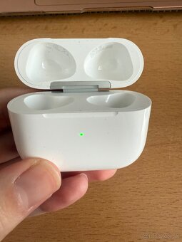 AirPods 3 generácia - 2