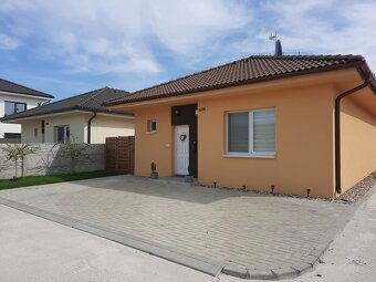 novostavba 3,5 izbový RD v štandarde (s kanalizáciou) - 2