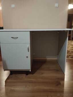 Kancelársky stôl - 2