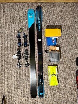 Dynafit Blacklight 88 full carbon - 2