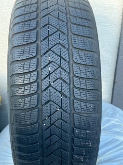 BMW X1 komplet zimne obutie 225/50 R17 - 2