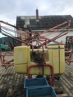 Postrekovač 600l - 2