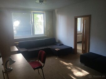 Byt pre študentky - Sídlisko Chrenová - 2
