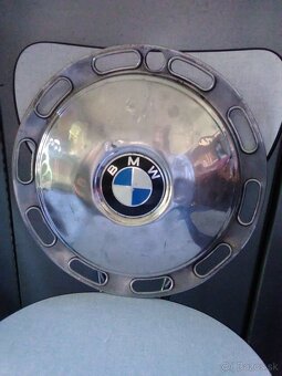 Originálna stará BMW E10 puklica - 2