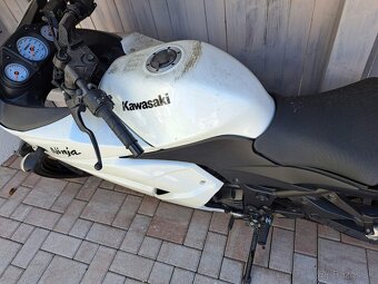 Kawasaki Ninja - 2